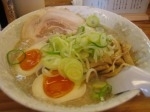 「しょうゆラーメン・味玉子トッピング・ギタギタ」@こってりらーめん なりたけ 津田沼店の写真