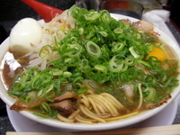 「中華そば（大盛り）」@新福菜館 守口店の写真