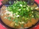 「ラーメン + 万能ネギ ￥670」@王道家の写真