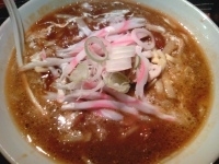 「フジヤマカレーラーメン 950円 大盛サービス ナチュラルチーズ」@三ツ矢堂製麺 中目黒本店の写真