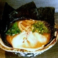 「とんこつ醤油 700円+海苔 100円」@つけめん・らーめん活龍 本店の写真