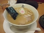 「味玉ラーメン[800円]+炙りチャーシュー[200円]」@麺処 みどりの写真