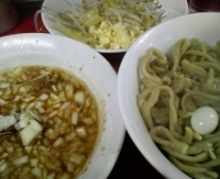 「たま小つけ麺 ニンニク」@蓮爾 登戸店の写真