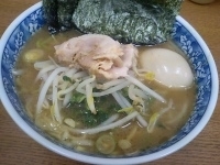 「ラーメン並+完熟煮玉子」@ラーメン虎ノ穴の写真