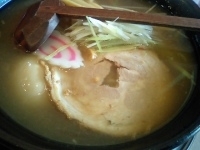 「魚だしらーめん（アゴ出汁）+味玉」@栄昇らーめんの写真