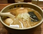 「ラーメン700円+味玉100円」@麺屋吉左右の写真