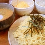 「味噌つけ麺 大盛り+辛ネギ+もやし （750円+50円+100円」@らーめん源太 駅前館の写真