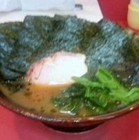 「ラーメン 590円+海苔 50円」@王道家の写真