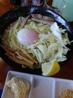 「はしそばPART?（あつ盛り、アブラ多め）￥550+ニンニク￥3」@中華そば・特製もりそば 満帆 伊勢崎店の写真