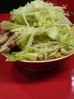 「豚入りラーメン（野菜大盛 ニンニクなし）」@ラーメン 麺徳 東陽町店の写真