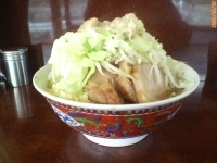 「小ラーメン（麺硬め、ニンニクW,ヤサイ、アブラ）」@ラーメン二郎 めじろ台法政大学前店の写真