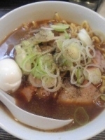 「焼豚ソバ（並）（半熟タマゴ）」@焼豚ソバ 黒ナベの写真