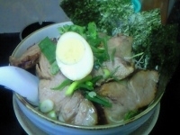 「ネギチャーシュー（バリカタ） 小ライス」@ラーメン 峰の写真