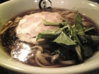 「醤油ラーメン（780円）」@らーめん愉悦処 鏡花の写真