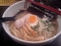 「潮ラーメン（680円）+小ライス（サービス）」@麺’s Light my Fireの写真