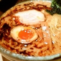 「ごまらーめん大盛りサービス （730円）」@麺喰屋 澤の写真