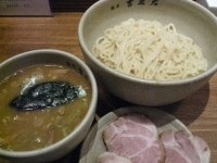 「チャーシューつけ麺+味玉」@麺屋吉左右の写真