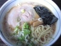 「塩らー麺」@らー麺 つるやの写真