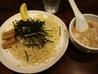 「つけ麺+餃子6個+サービス半ライス」@めんや 来吉の写真