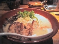 「白風肉大目+替え玉（\945）」@麺工房 風の杜の写真