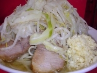 「ラーメン（ニンニクダブル）」@ラーメン二郎 神田神保町店の写真