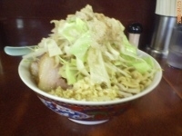 「小ラーメン（麺硬、ニンニクマシマシ、ヤサイ、アブラ）」@ラーメン二郎 めじろ台法政大学前店の写真