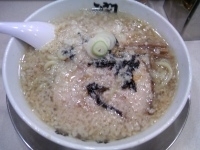 「中華そば 730円 鬼油」@らーめん潤 蒲田店の写真