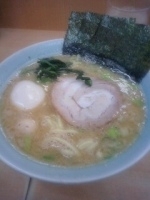 「醤油らーめん」@壱六家 大船店の写真