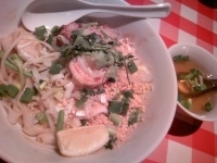 「HEANG （タイ風汁無し油麺） 780円」@ティーヌン 池袋パルコ店の写真