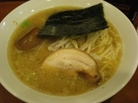 「ラーメン味玉子」@麺屋 御神本の写真