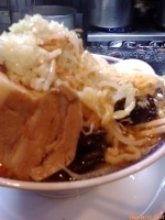 「あかそば+小ブタ 780円+150円=930円」@匠神角ふじ 柏店の写真