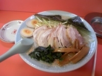 「ネギチャーシューメン醤油（コッテリ・麺固め）￥820 醤油たまご」@ラーメンショップ 尾島店の写真