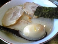 「チャーシュー麺+餃子+ランチサービス半ライス」@百歩ラーメン 川口店の写真