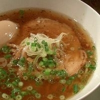 「らぁ麺 + 半熟煮たまご」@ちゃぶ屋 本店の写真