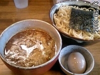 「辛つけめん 中盛（800円）+味玉（100円）」@蝉時雨の写真