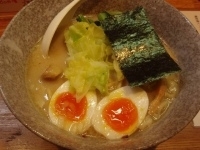 「鶏塩ラーメン+味卵」@麺や 福一の写真