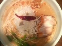 「もぐめん 赤（辛口）￥820」@ら〜麺 もぐやの写真