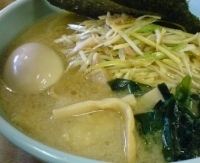 「ネギラーメン（麺固め）+味玉 \750」@ラーメンショップ 足利店の写真