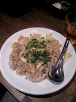 「黒豚燻辛油麺（汁なし） +キャべライス」@黒豚豚骨らあめん Bamboo!Youngの写真