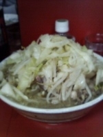 「ぶた入り大（ヤサイマシマシ・ニンニクなし）」@ラーメン二郎 三田本店の写真