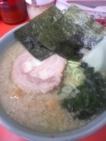 「ラーメン醤油 （カタメ・超コッテリ） ￥500」@ラーメンショップ 薮塚店の写真