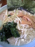 「ネギラーメン 醤油 （コッテリ） ￥600（土曜日￥100引きの」@ラーメンショップ 東大室店の写真