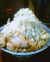 「ラーメン（野菜普通 ニンニク ちょっと濃い目）600円」@麺香房 暖々の写真