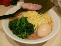 「ラーメン大 半熟玉子」@横浜家系ラーメン田中の写真