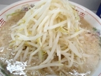 「ラーメン（ヤサイ、ニンニク 700円）」@ラーメン 神田店の写真