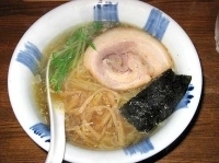 「塩ラーメン」@ラーメン食堂 粋な一生の写真