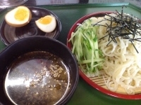 「冷やしつけ麺（大盛り）+味玉800円」@一力の写真
