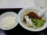 「冷しタンタンメン（小ライス付） ￥750」@中華 天龍の写真