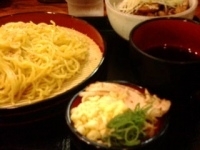 「ざるらぁめん（夏季限定）500円+チャーシュー丼130円+サービ」@北海道らぁめん 伝丸 我孫子店の写真