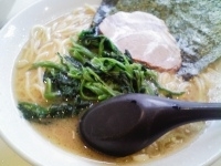 「ラーメン中盛」@横浜家系ラーメン田中の写真